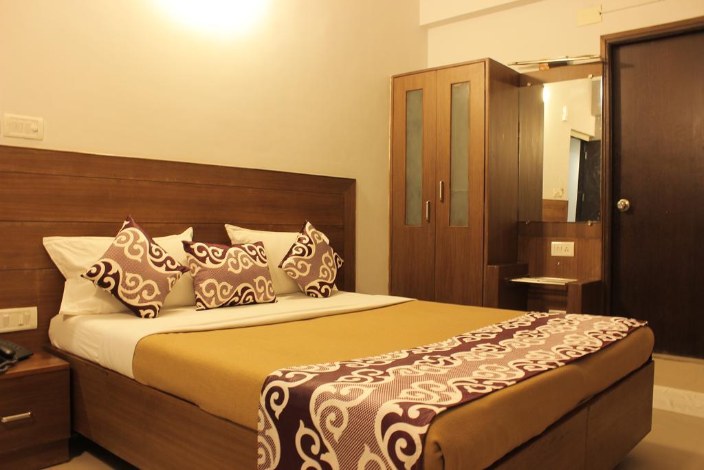 Hotel Mount Residency Chennai Esterno foto