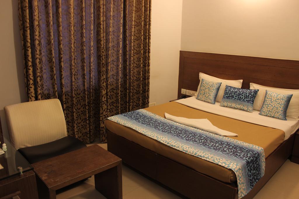Hotel Mount Residency Chennai Esterno foto